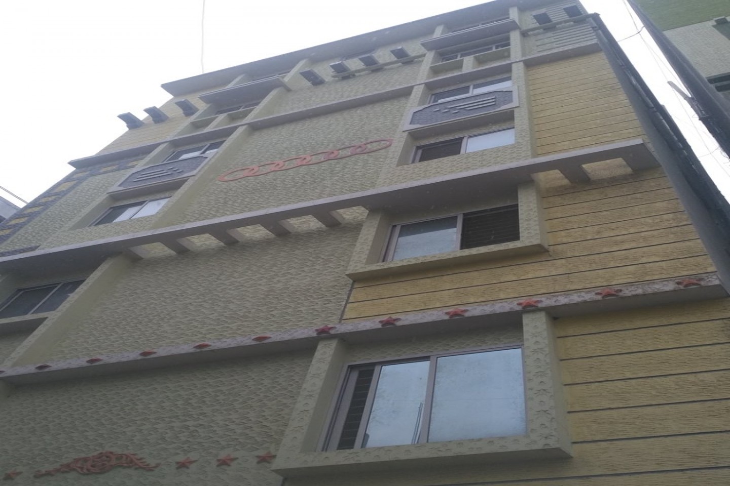 ladies pg in electronic city phase 2